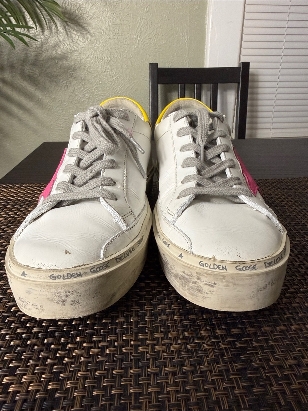 Golden Goose Hi Star Leather Sneakers - Picture 6 of 16